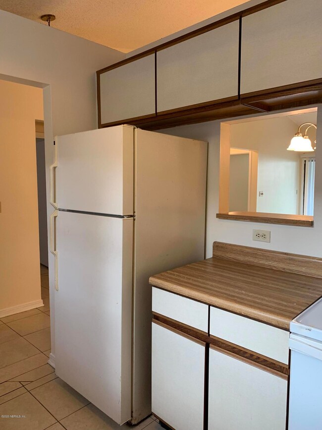 5123 Indian Lakes Ct unit 2, Jacksonville, FL 32210 - photo 5