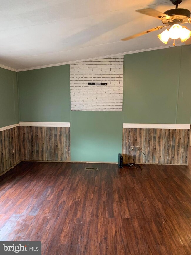 4047 Columbia Ave unit 15, Columbia, PA 17512 - photo 5