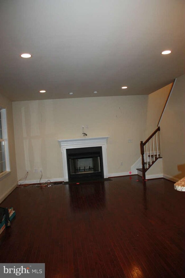 1927 Hill Ave, Parkville, MD 21234 - photo 2