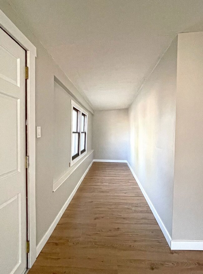 200 W Sheridan Ave, Shenandoah, IA 51601 - photo 7