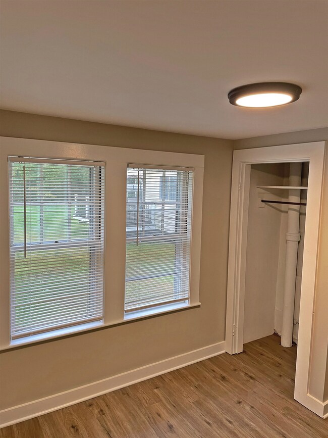 95 Tsienneto Rd, Derry, NH 03038 - photo 7