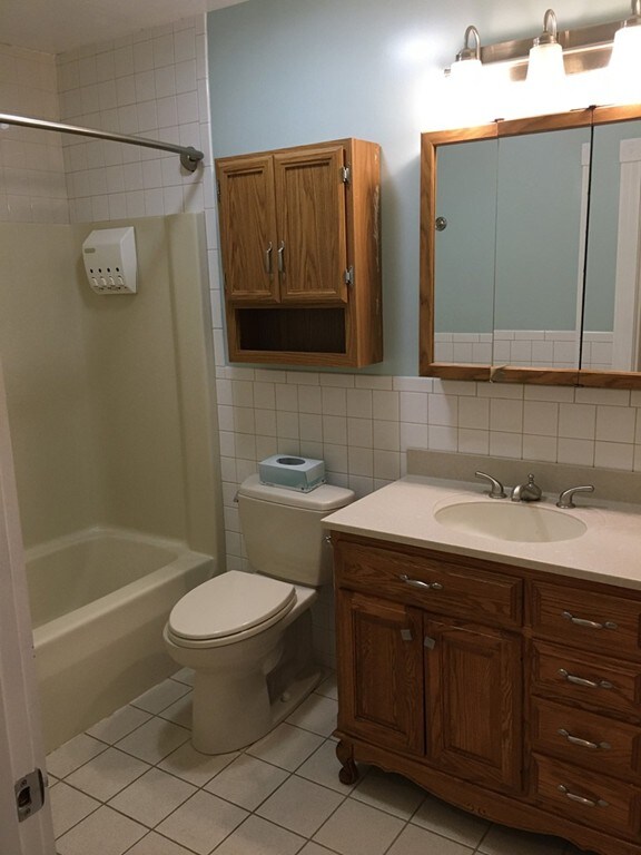 134 Whiting St unit 1, Hanover, MA 02339 - photo 6