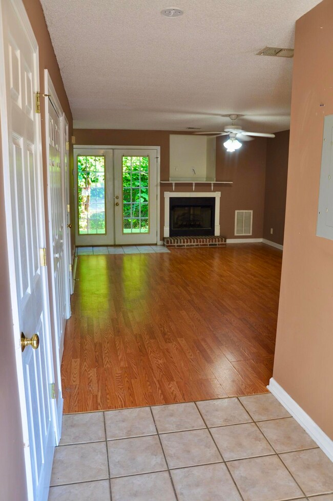 716 King Springs Rd unit 2, Johnson City, TN 37601 - photo 5