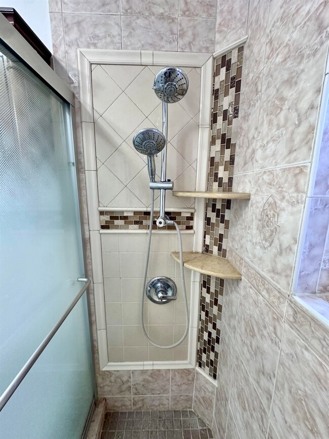 809 Palisade Ave unit 2, Union City, NJ 07087 - photo 7