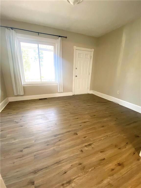 2712 Columbia St, Easton, PA 18045 - photo 3