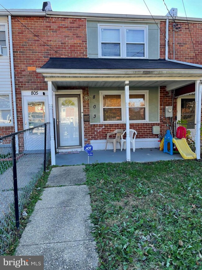 803 Rambo Ct, Halethorpe, MD 21227 - photo 2