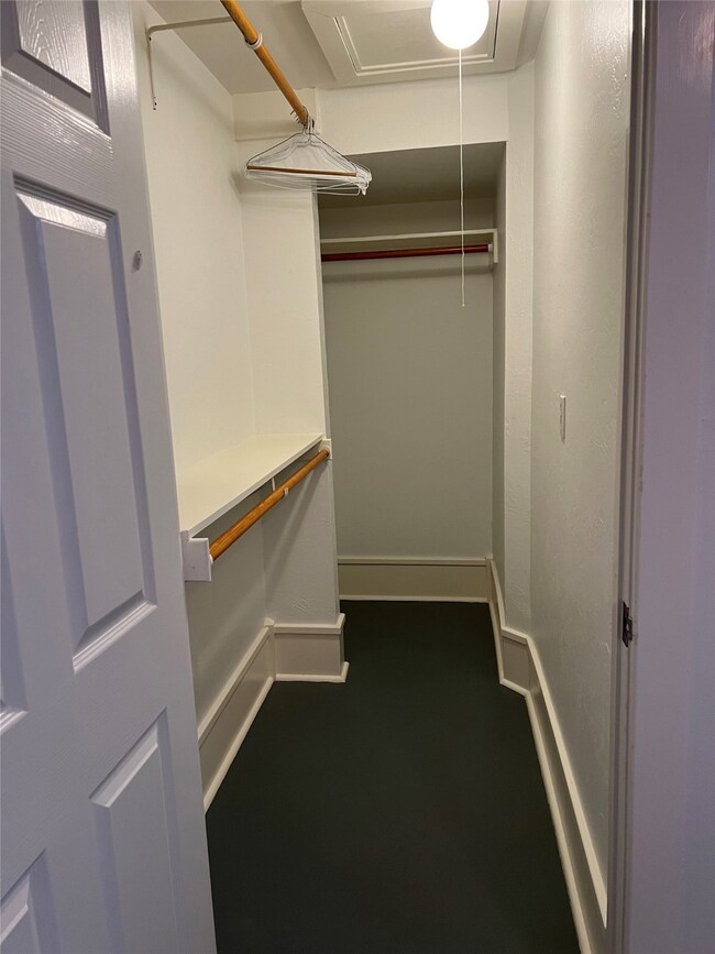 608 Oxford St unit E, Houston, TX 77007 - photo 6