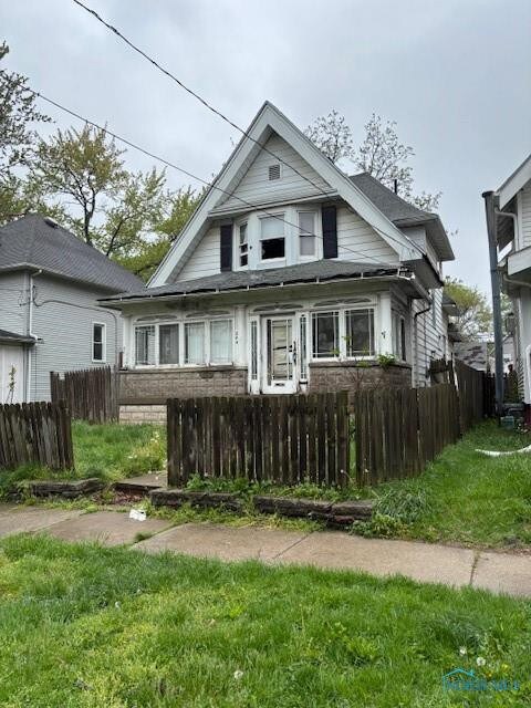 244 Hanover St, Toledo, OH 43609 - photo 2