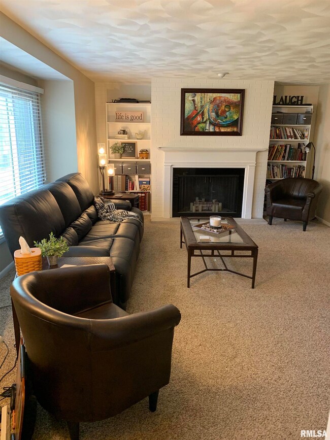 1853 W Teton Dr, Peoria, IL 61614 - photo 6