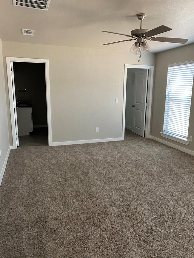 1408 E 89th St, Odessa, TX 79765 - photo 4