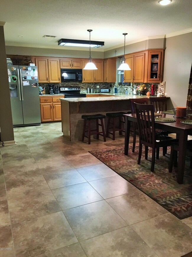 Kitchen and dining area
