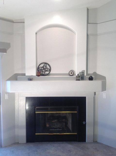 C Livingroom2