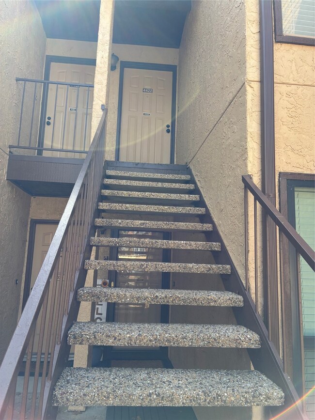 2109 Rainbow Dr unit 4422, Arlington, TX 76011 - photo 2