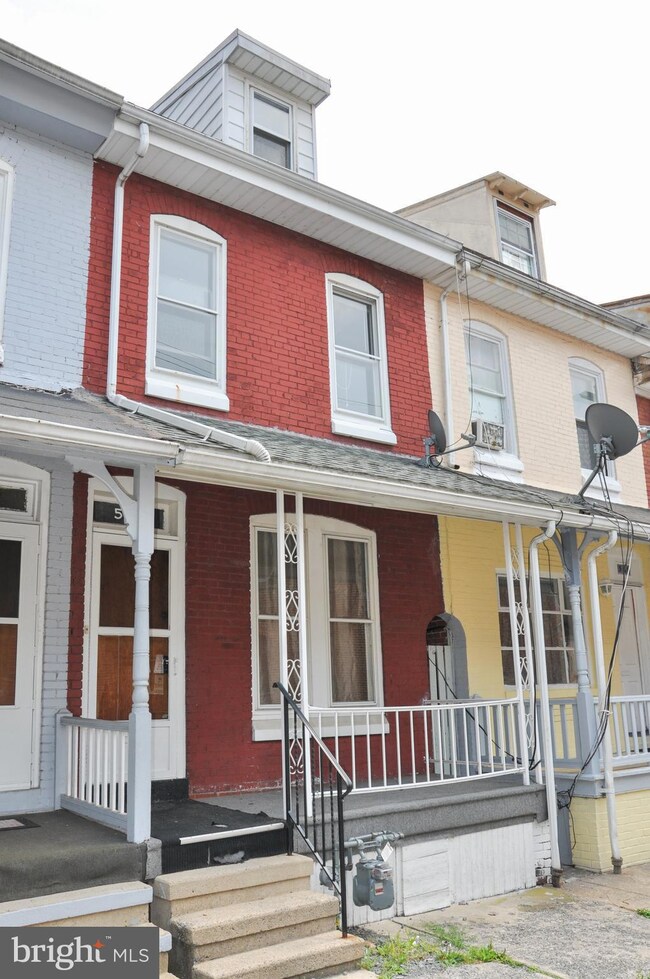 539 Minor St, Reading, PA 19602 - photo 4