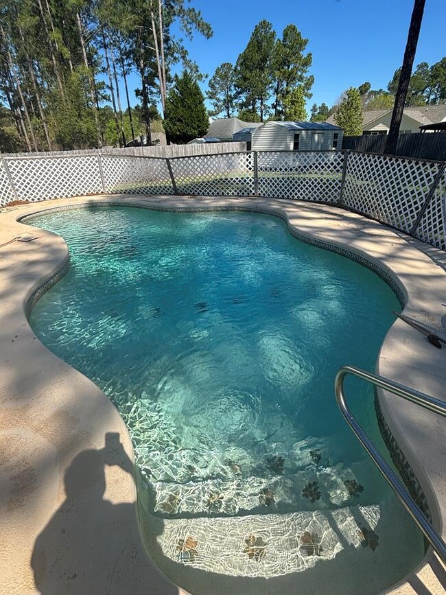 717 E 44th St, Tifton, TN - photo 3