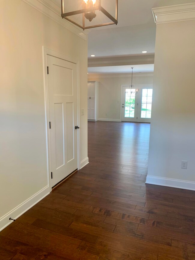 250 Baileigh Lyn Loop unit 250, Jonesborough, TN 37659 - photo 4