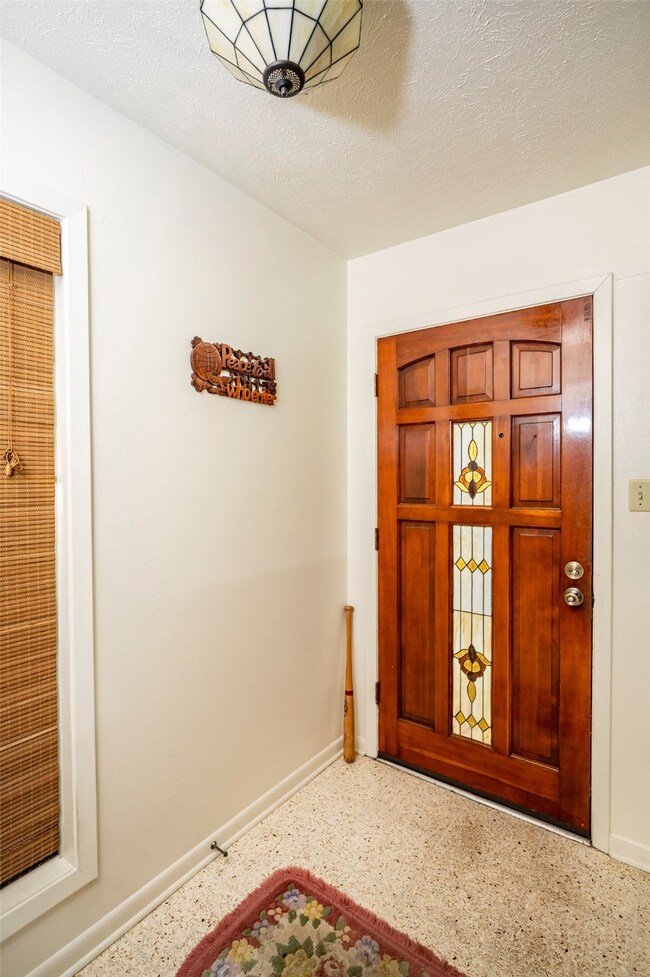 3308 La Vista Ave, Bay City, TX 77414 - photo 3