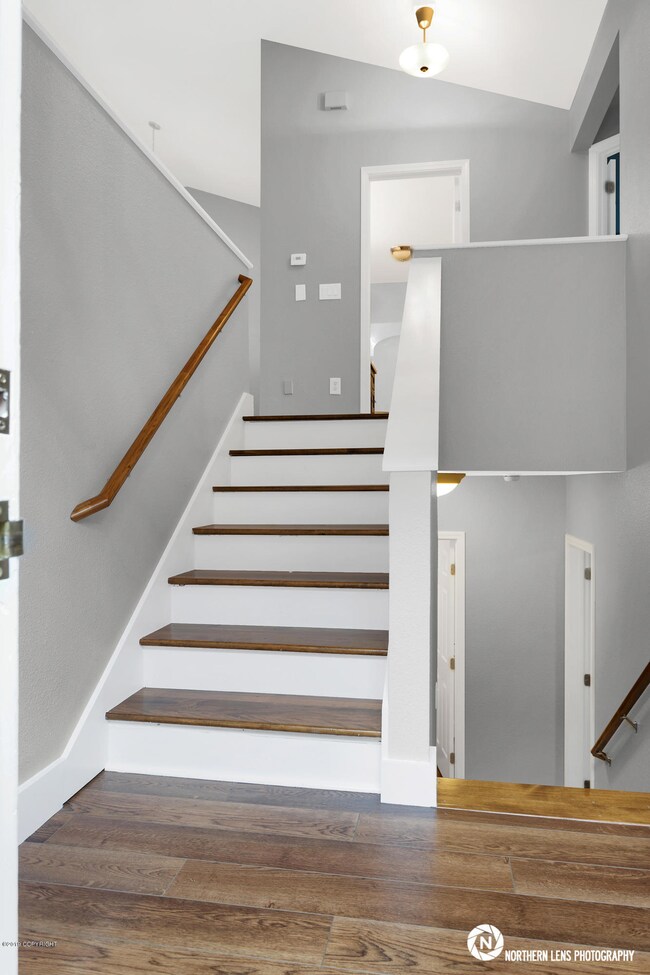 Entry Stairway