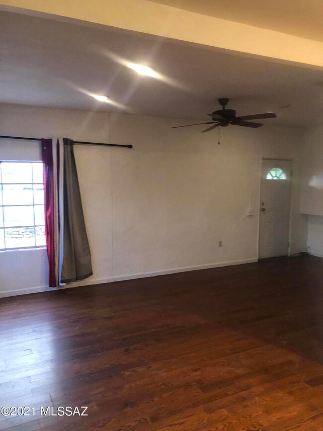 310 E Navajo Rd unit 1, Tucson, AZ 85705 - photo 3