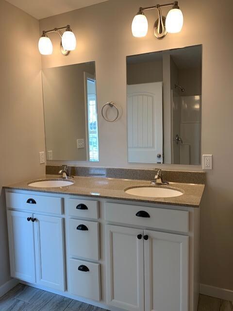 308 E Proctor St, Sturgeon, MO 65284 - photo 4