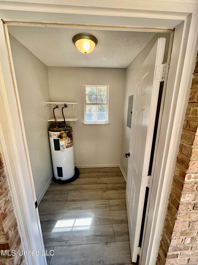 1304 Sampson Rd, Lucedale, MS 39452 - photo 5