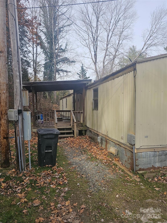 1126 Rector Corner Rd, Marshall, NC 28753 - photo 7