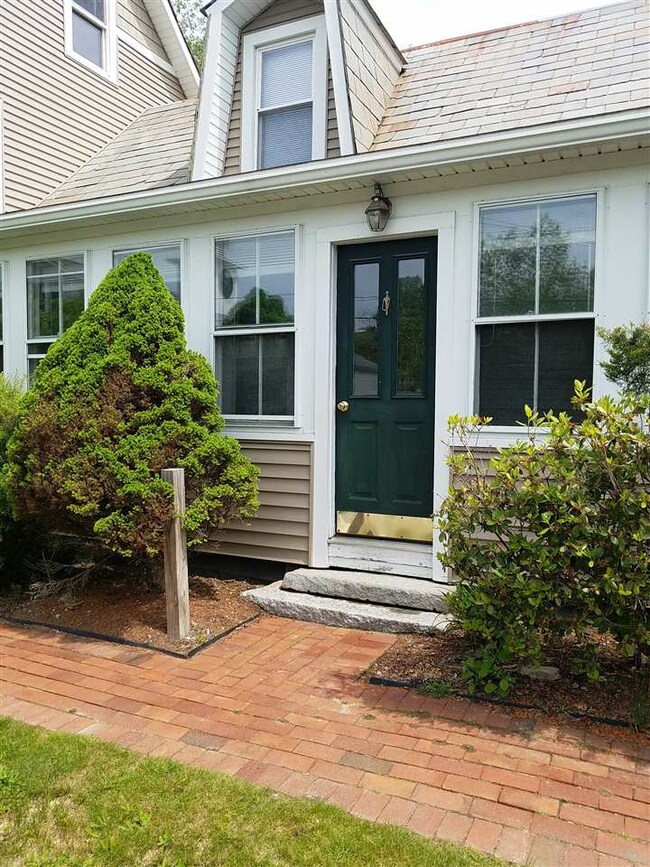 59 Main St unit 1, Sunapee, NH 03782 - photo 4