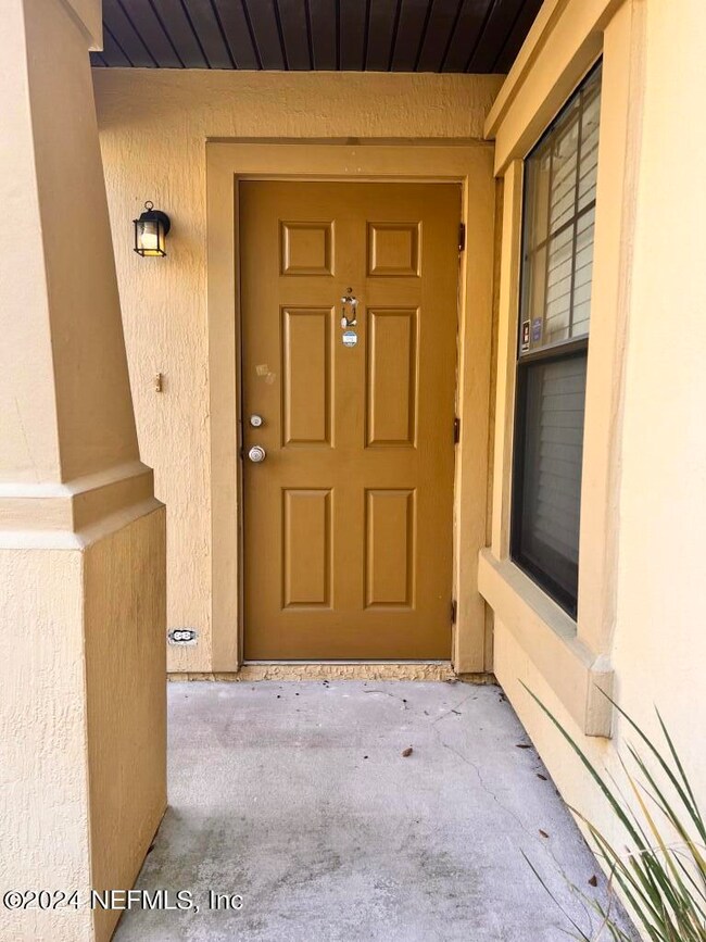 10669 Academy Park Dr, Jacksonville, FL 32218 - photo 4