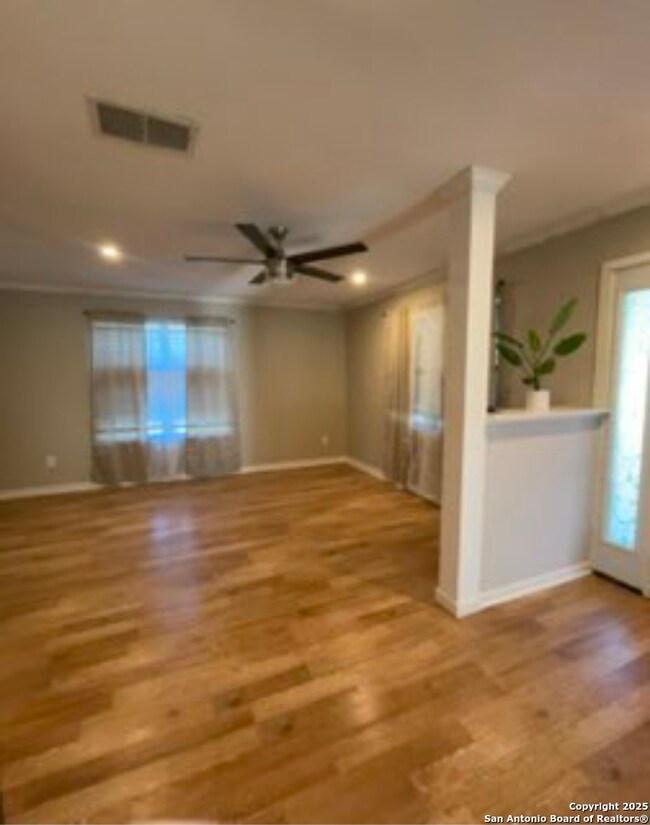 5820 S Loop 1604 W, von Ormy, TX 78073 - photo 6