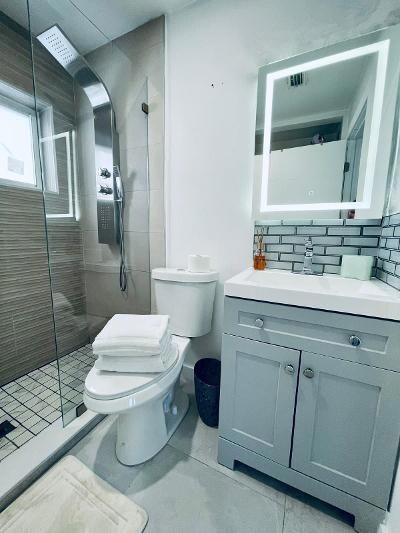 2201 Greene St unit 5, Hollywood, FL 33020 - photo 5