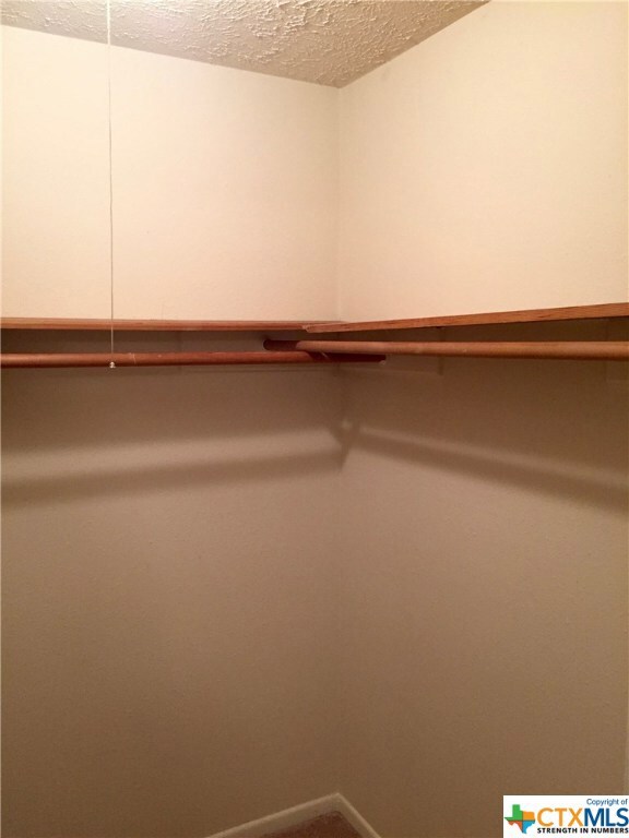 1008 Columbia St, San Marcos, TX 78666 - photo 6