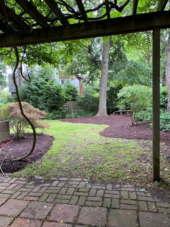 106 Appleton St unit 106, Cambridge, MA 02138 - photo 4