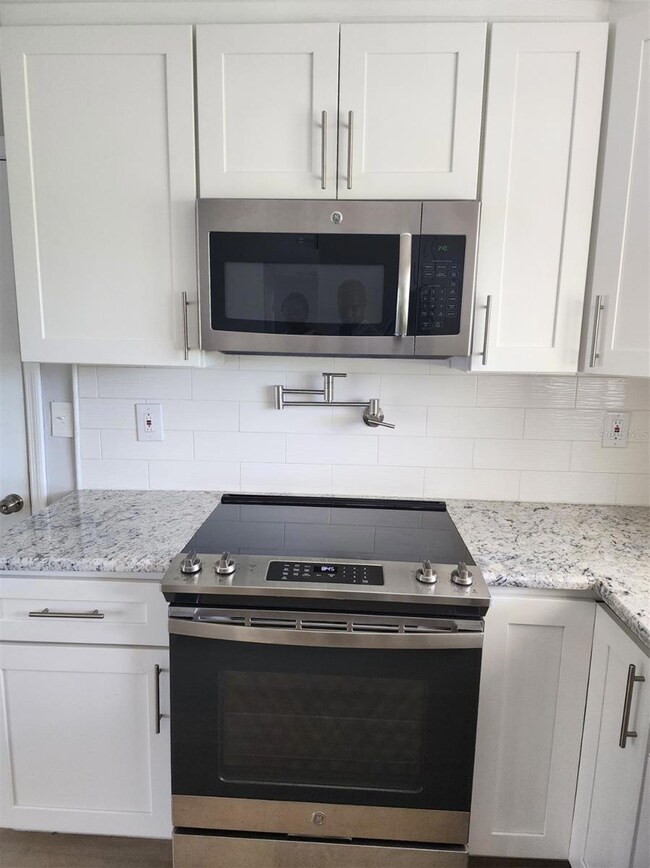 5325 Cocoa Ct, Cape Coral, FL 33904 - photo 4