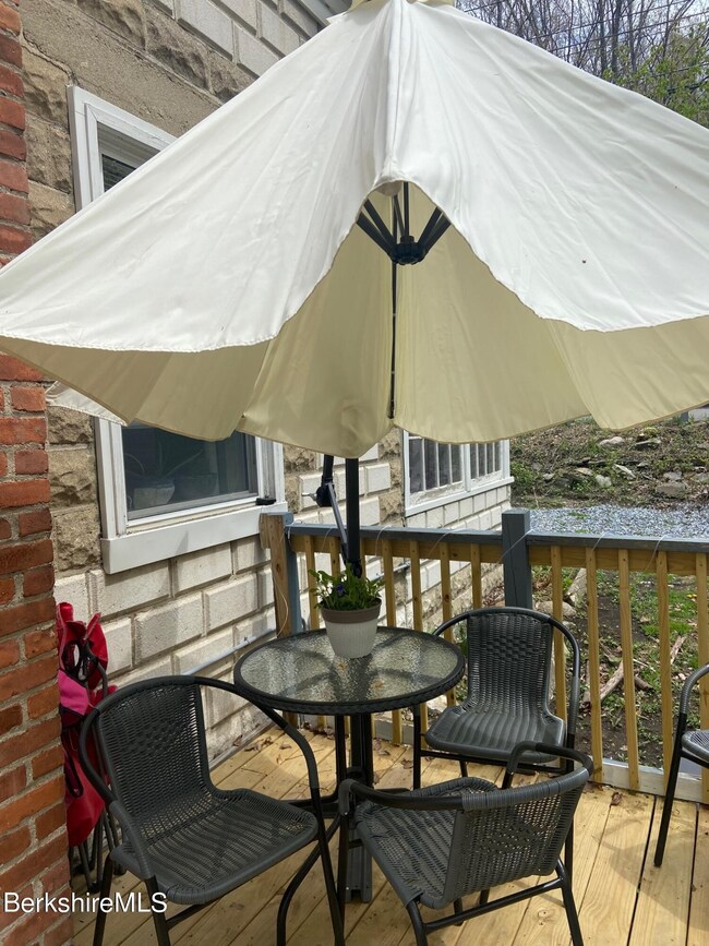 812 Mohawk Trail, North Adams, MA 01247 - photo 6