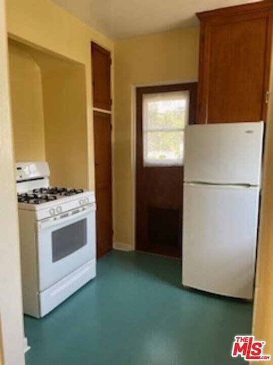 1163 N Genesee Ave unit 1163 1/2, West Hollywood, CA 90046 - photo 6