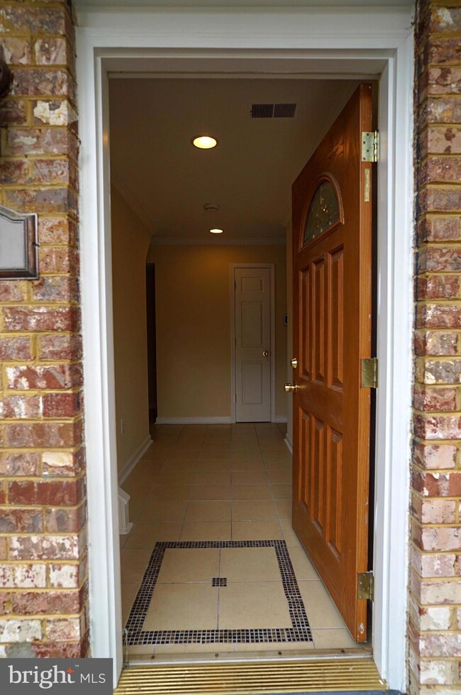 303 Goldleaf Ave, Capitol Heights, MD 20743 - photo 2