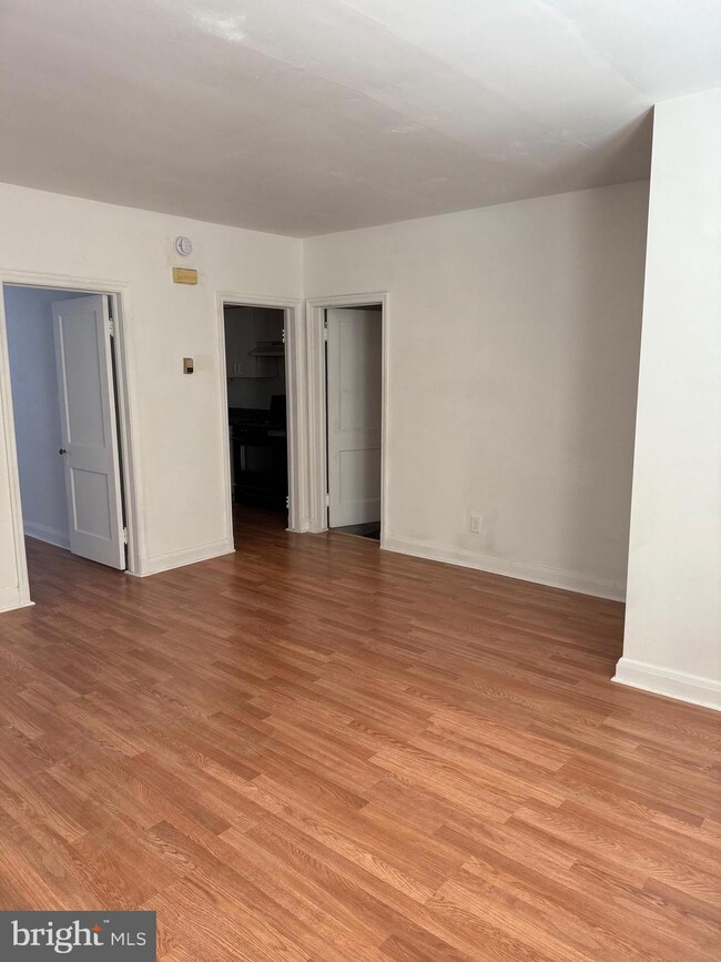 1504 N Ellwood Ave unit 1, Baltimore, MD 21213 - photo 4