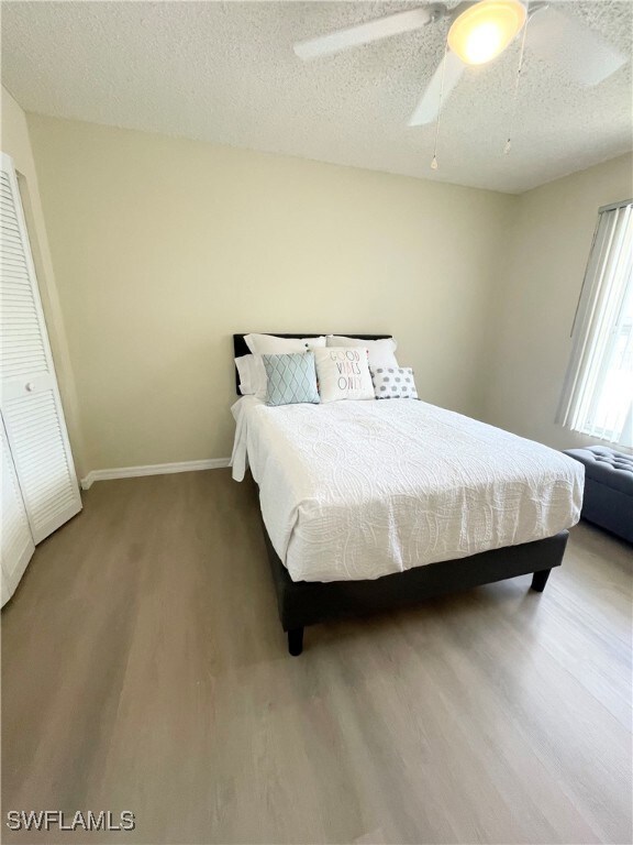 645 Squire Ct unit 202, Naples, FL 34104 - photo 5