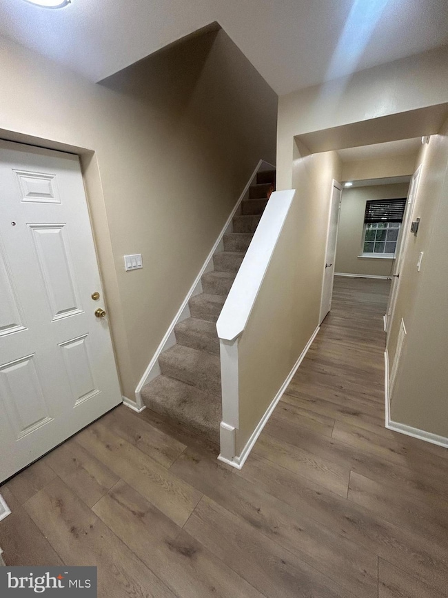 9142 Lambskin Ln, Columbia, MD 21045 - photo 5