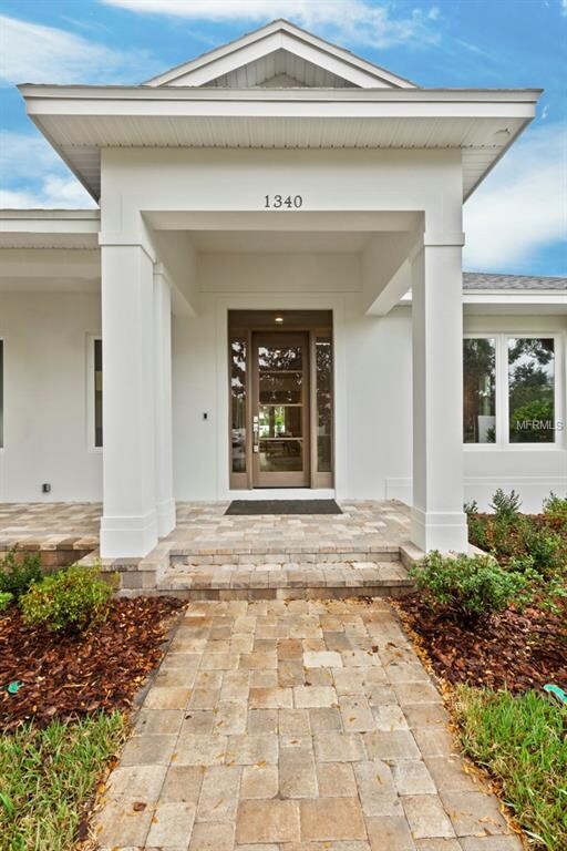 Front Porch - 1340 W. Harvard Street