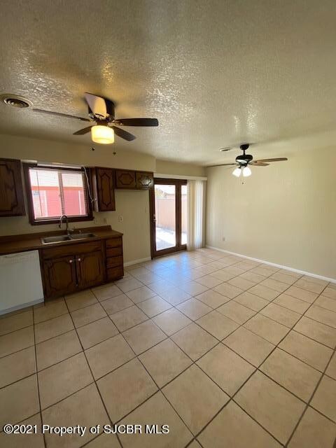 3916 Wilshire Dr, Farmington, NM 87402 - photo 4