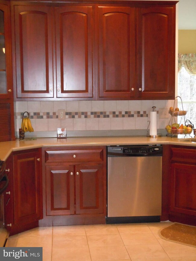 6260 Hard Bargain Cir, Indian Head, MD 20640 - photo 7