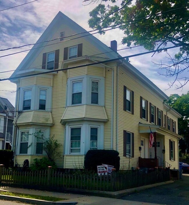 165 Chestnut St unit 2, Waltham, MA 02453 - photo 2