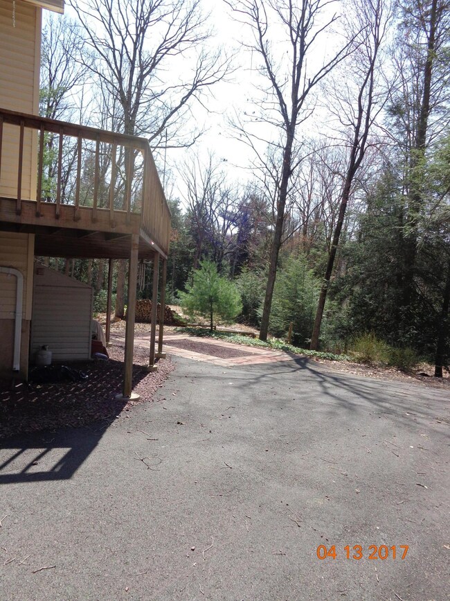 29 Teaberry Ln, Jim Thorpe, PA 18229 - photo 7