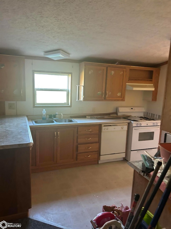 180 Railway St, Ferguson, IA 50078 - photo 2