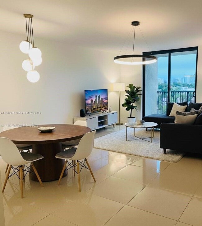 Coral Pointe Condo unit 704, Miami, FL 33145 - photo 4