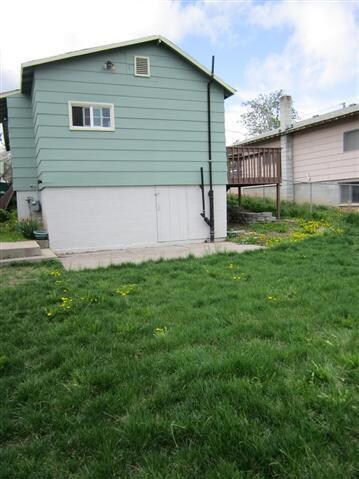 1327 Lakeview Ave, Klamath Falls, OR 97601 - photo 5