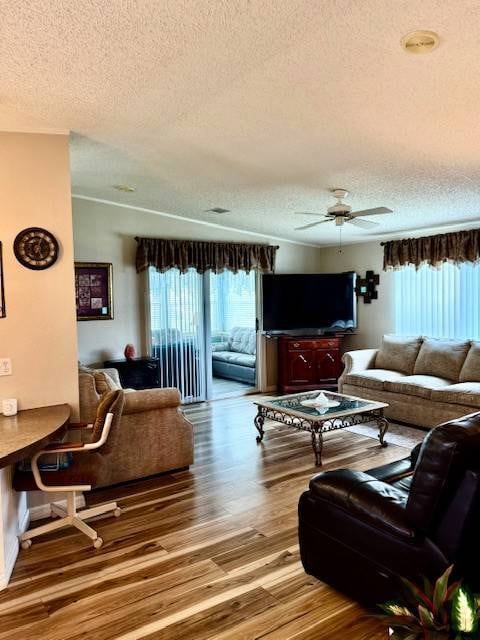 508 Azalea Blossom Ct, Auburndale, FL 33823 - photo 2