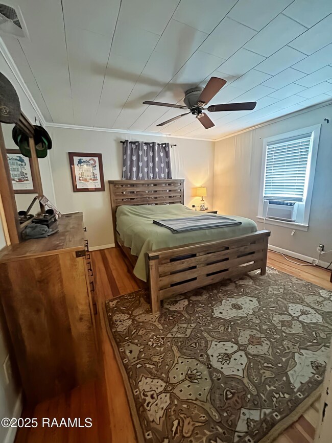 518 E 10th St, Crowley, LA 70526 - photo 5