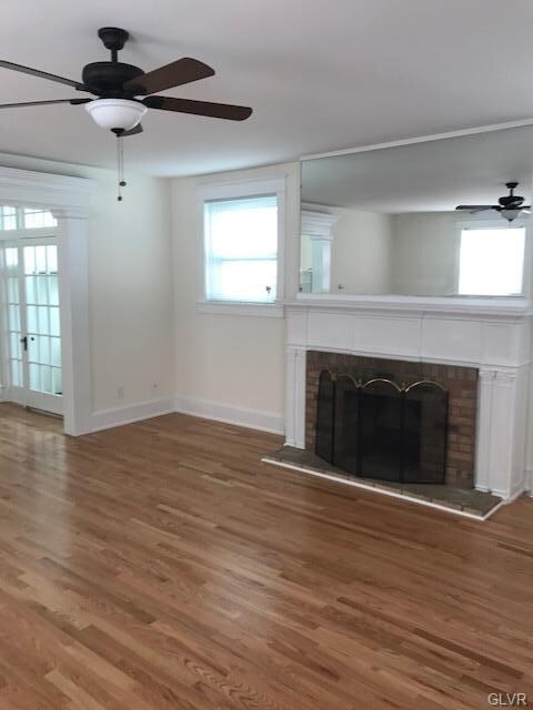 Huge Family room